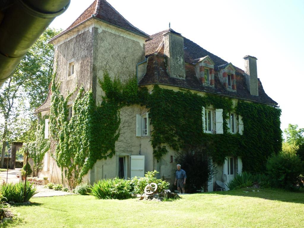 Maison Redon Chambres D'Hotes Tour-de-Faure Exteriér fotografie